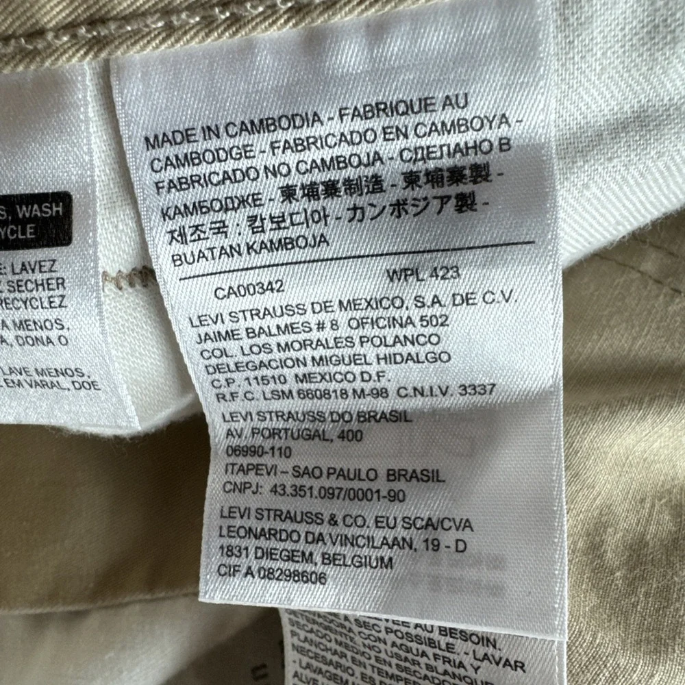 Levis Khakis Mens 30x30 Beige Pants Regular Fit Straight Leg Cotton White Tab